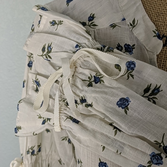 Paige Yardley split neck floral print blouse - Picture 6 of 8